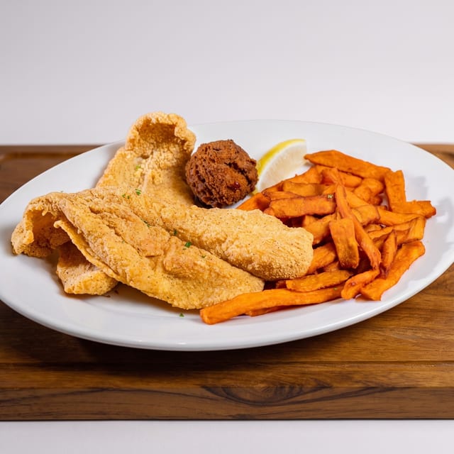 Shuckin' Fish Platter.